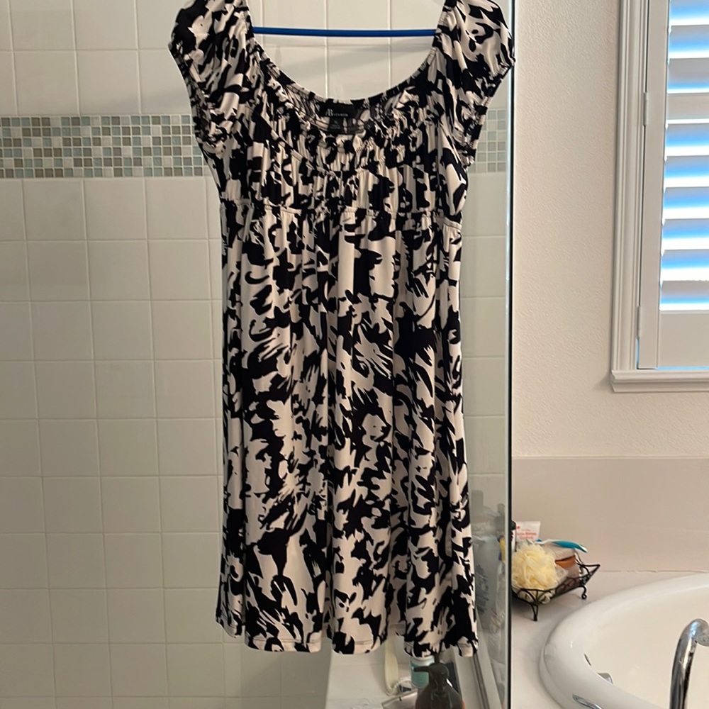 AB Studio dress XL, fun, dress or cover up. Gently worn. No sign of wear.